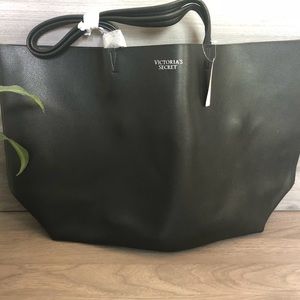 Victoria Secret tote